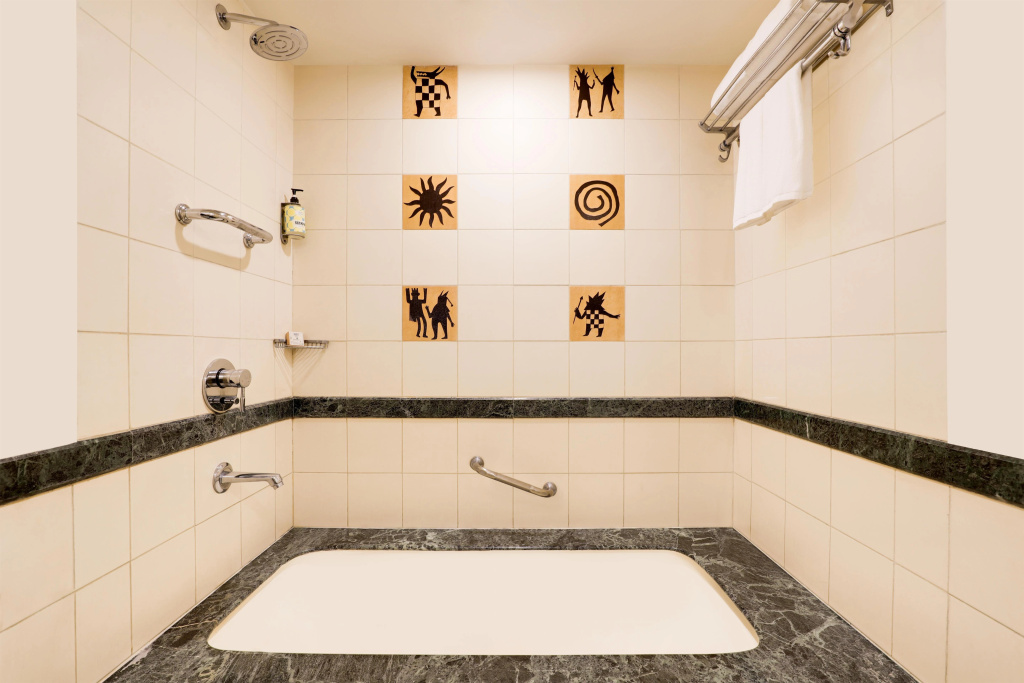 Lemon Tree Hotel, Indore
