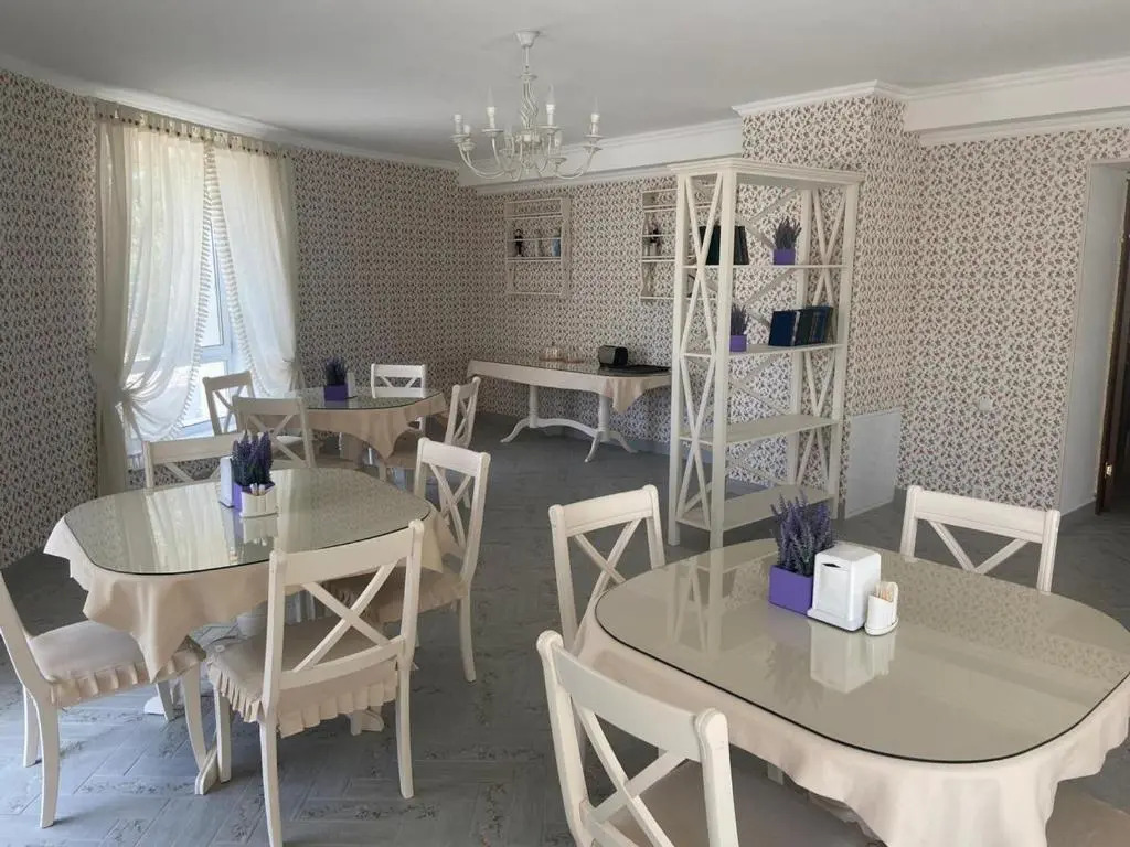 Hotel Astam