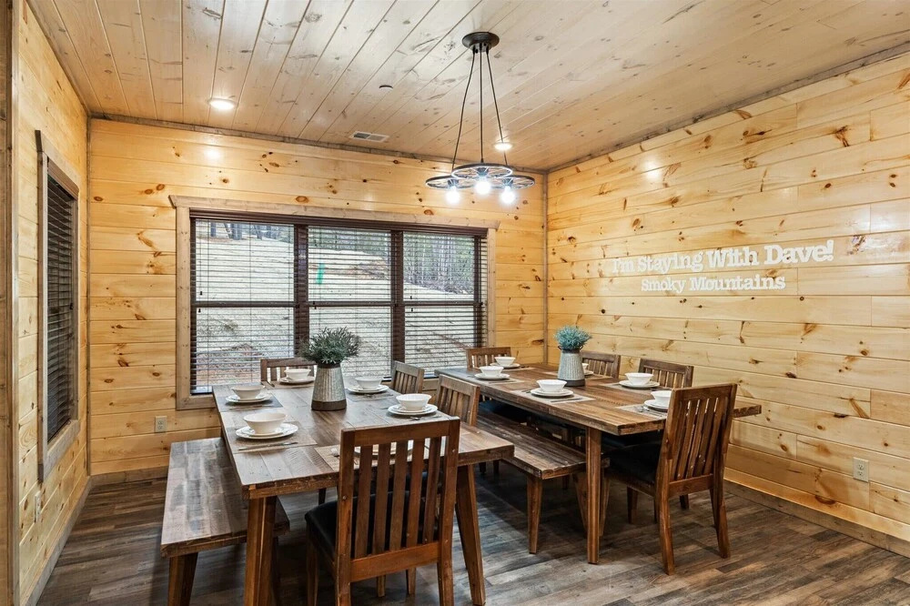 Brand NEW - 8br/6bath Mansion SWD Cabin With Indoor Pool, Hot Tub, & Arcade Room!
