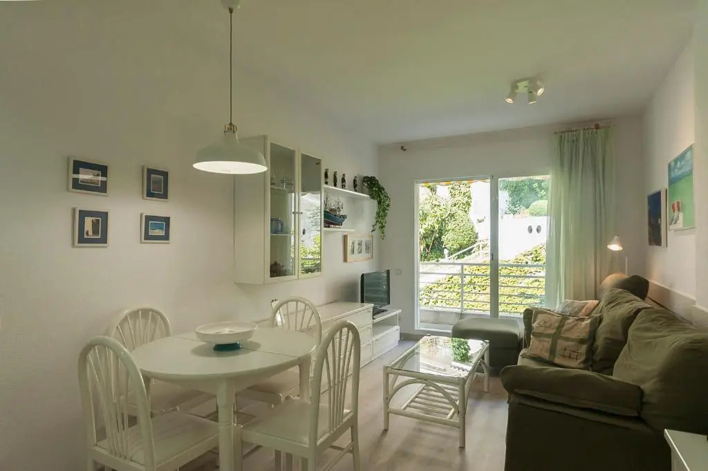 Lets Holidays Beach Apartment 2rooms Tossa