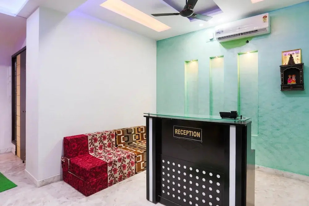 Oyo 60529 Hari Nagar Inn