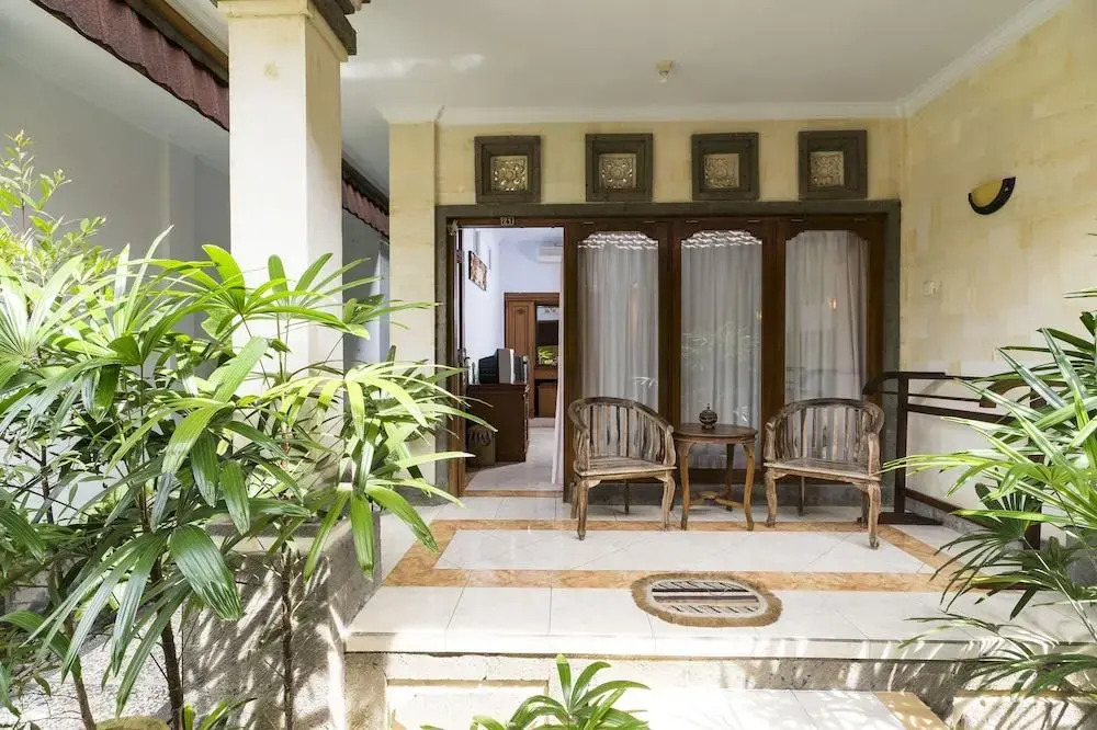 RedDoorz @ Sanur Bali Beach