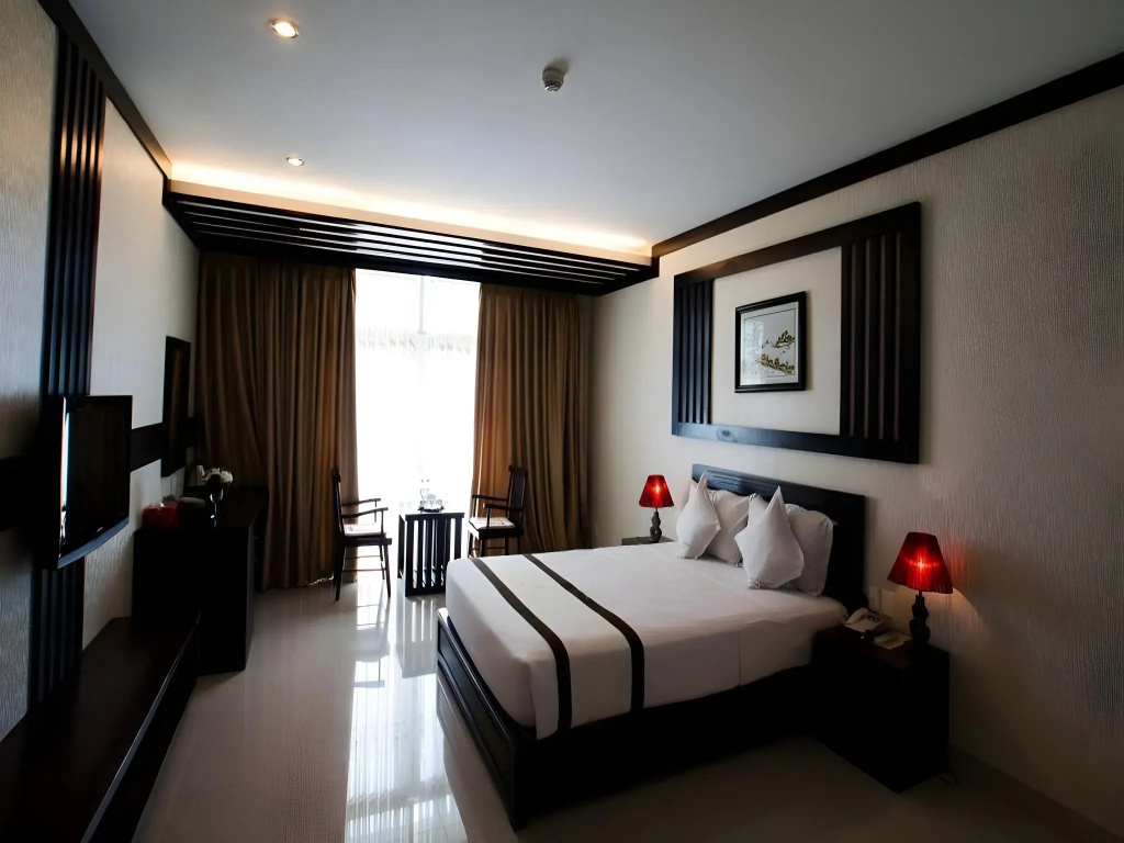 Kaya Hotel