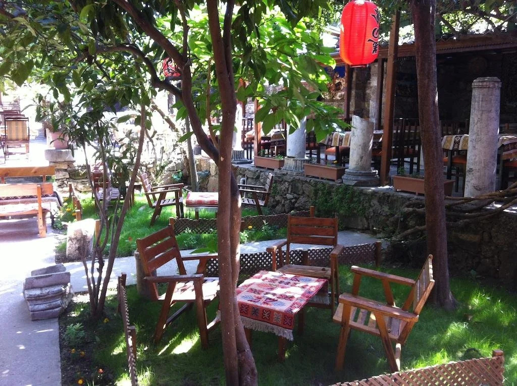 Garden Hotel
