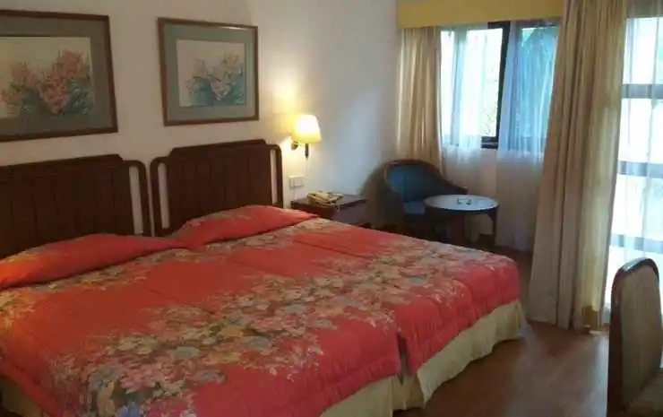 Theme Park & Resort Hotel Pantai Cermin