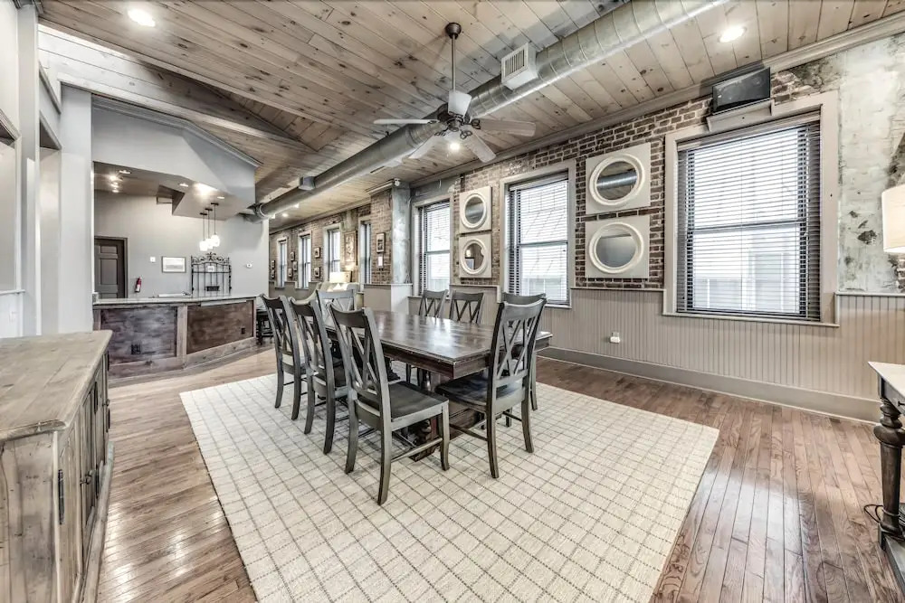 Cook Loft