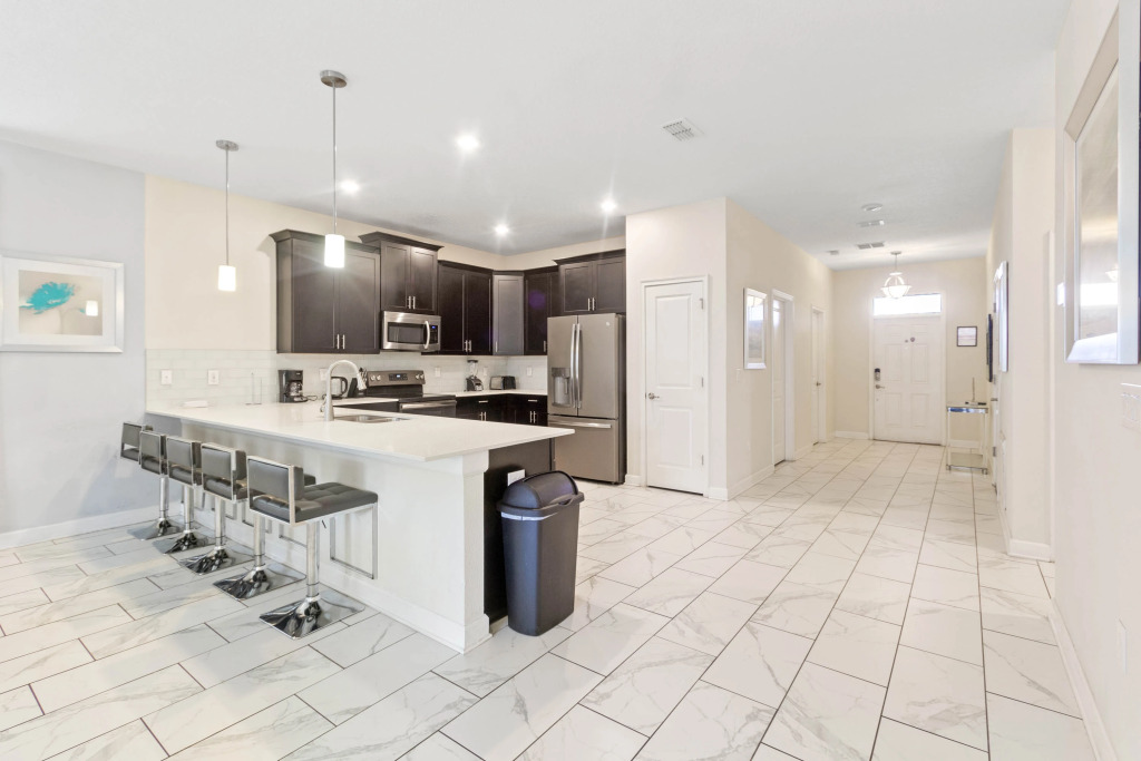 8942TW Champions Gate 8 Bedroom 5 Bathroom