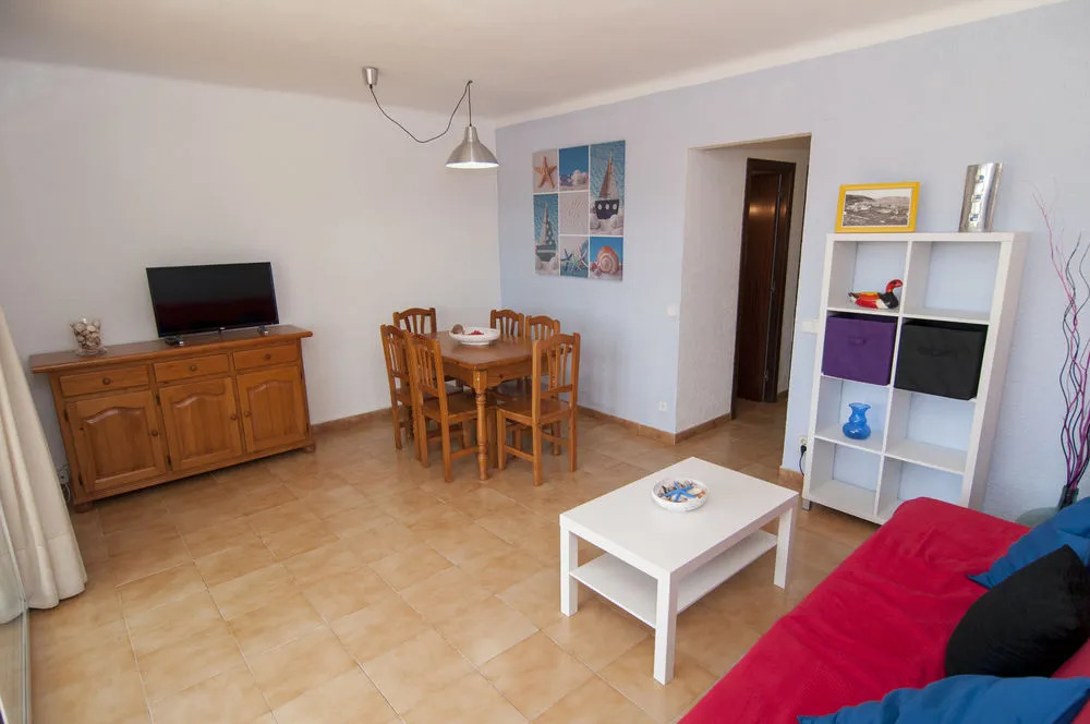 Seafront LEstartit Apartments