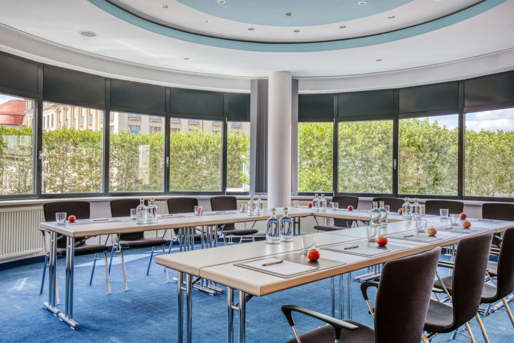 Отель Erfurt City Center by Leonardo Hotels