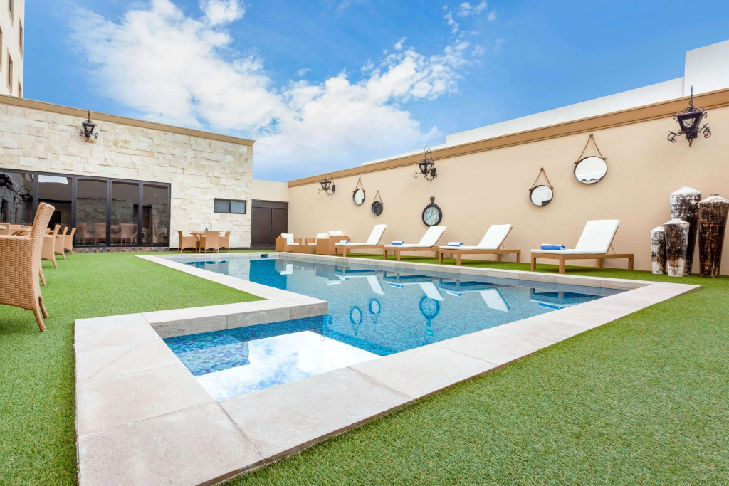 Wyndham Torreon