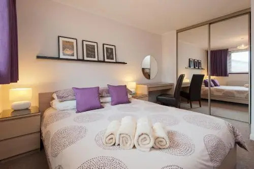 Logie Green Road Apartment