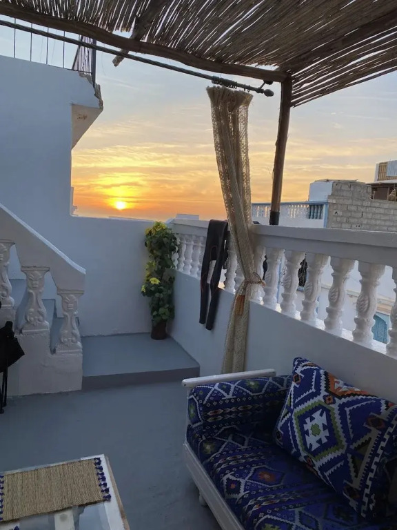 Titryte Surf House