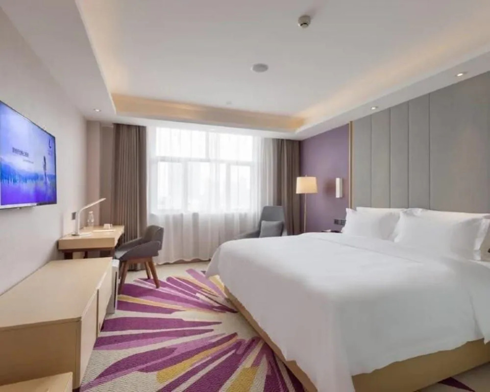 Lavande Hotels Guangzhou Baiyun Avenue North Metro Station