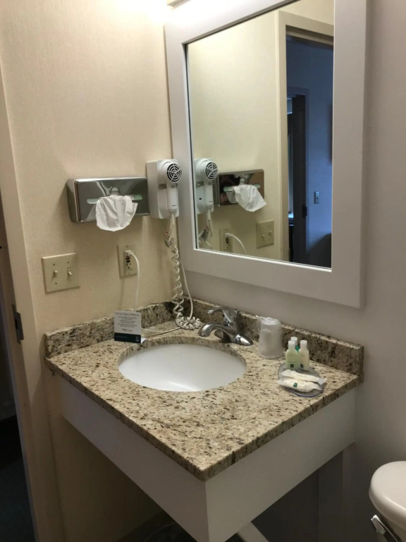 Quality Inn & Suites Prestonsburg next to Mountain Arts Center