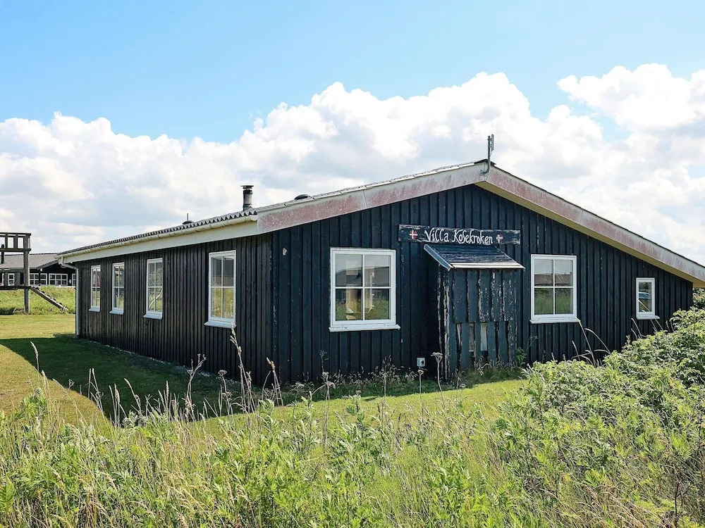6 person holiday home in Løkken-By Traum