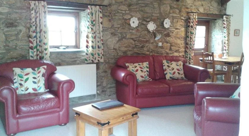 Tregolls Farm Cottages