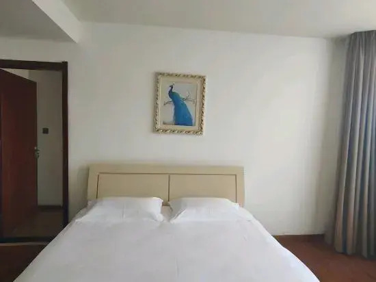 Shankee Hotel (Jiaozuo Station Henan Polytechnic University North Campus)