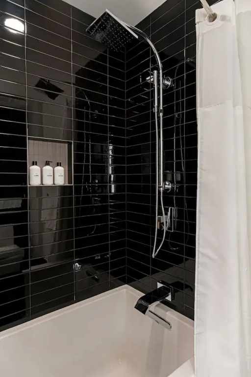 WhyHotel Midtown Miami
