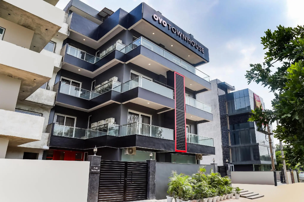 Super Townhouse 158 Near Netaji Subhash Marg Near Appu Ghar