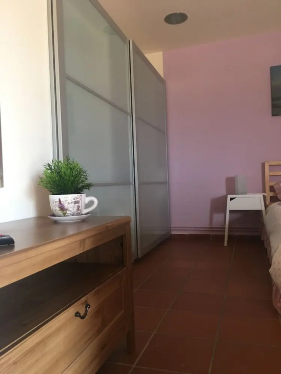 Traditional Studio near Airport