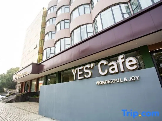 Yes Hotel