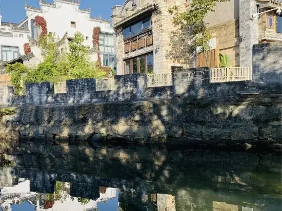 East Garden Boutique Hotel