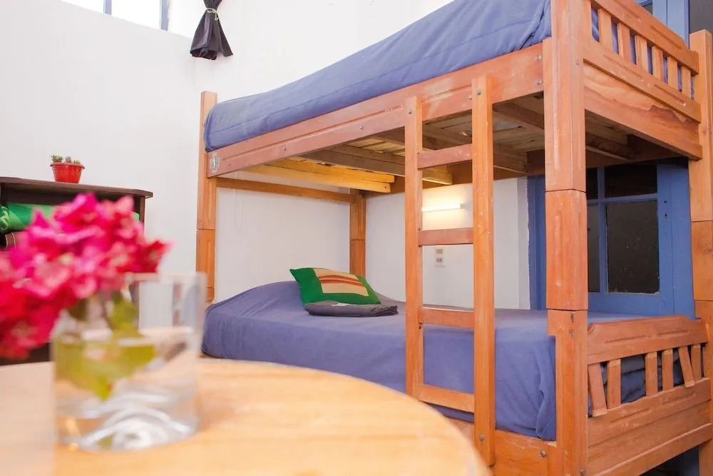 Casa Blanca Hostel