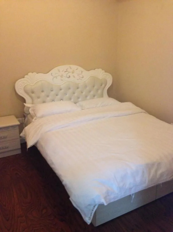 Dalian Yi Jia Express Apartment