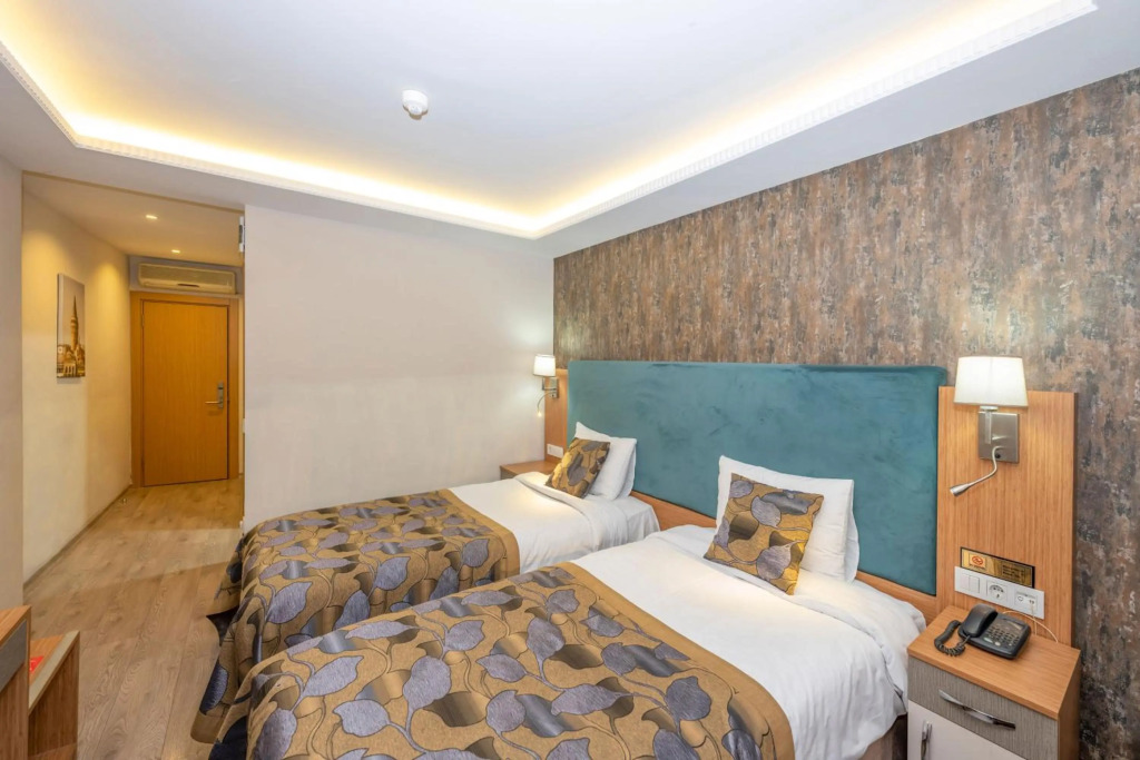 The Hotel Devman & Terrace