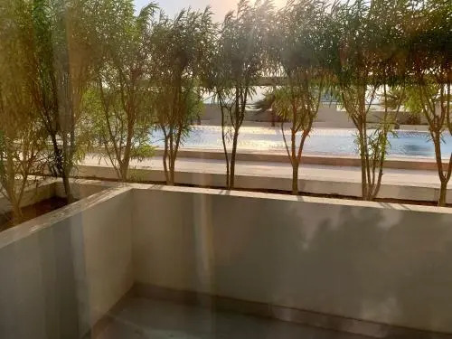 Montrell by Azizi - 5 mins from the Festival Plaza Mall and 12 mins from Dubai Marina