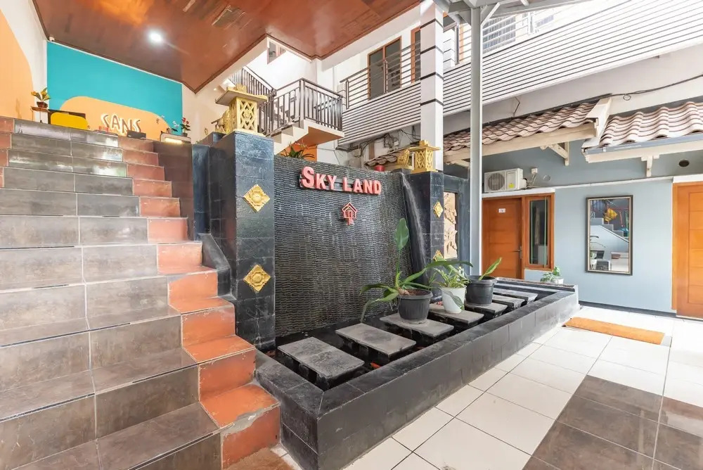 Sans Hotel Skyland Pasteur Bandung