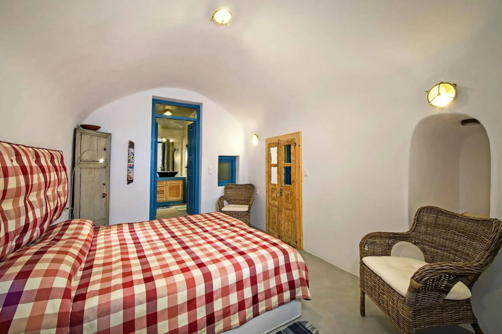 Elicriso Villa