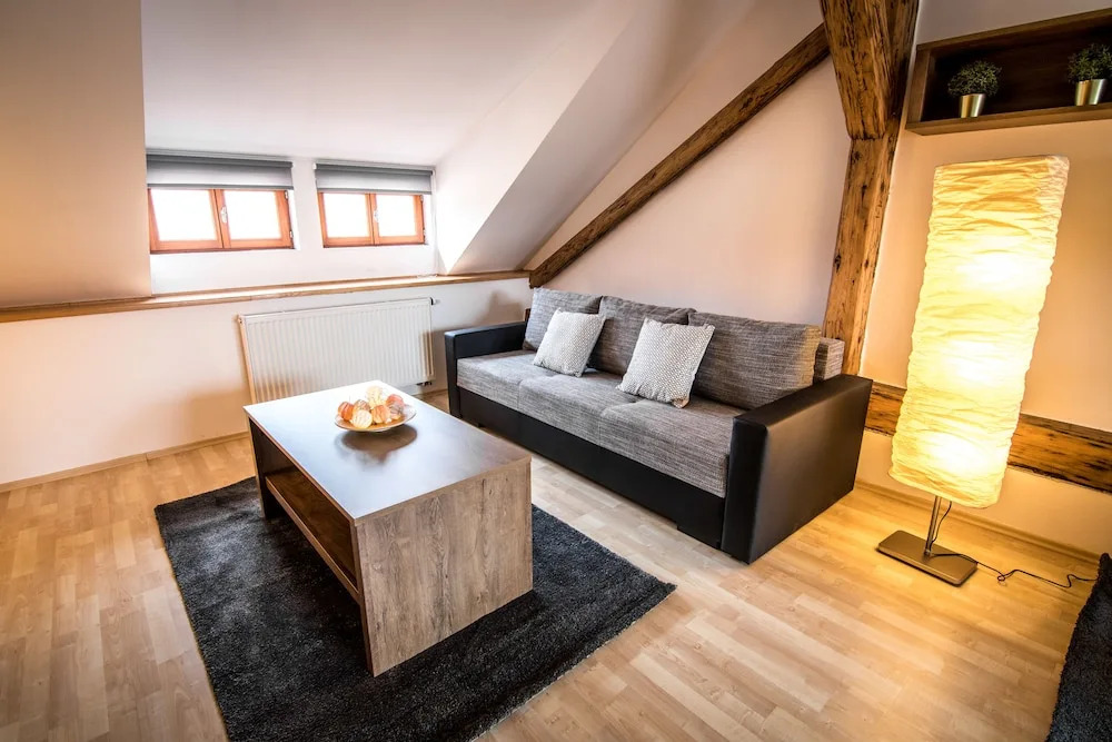 Tylova Apartments