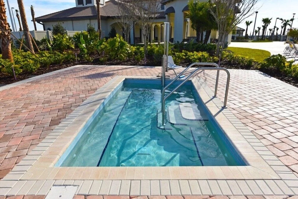Beautiful 8 Bedroom Home in Champions Gate 8 Home by Redawning
