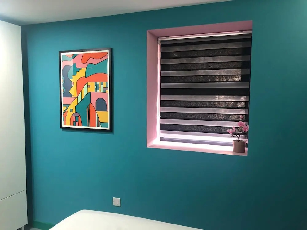Aaron Wise - 51 Fitzhamon Apartments