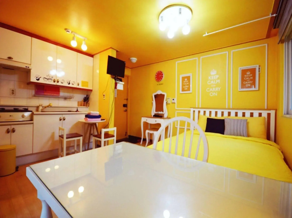 Han River Residence & Guesthouse