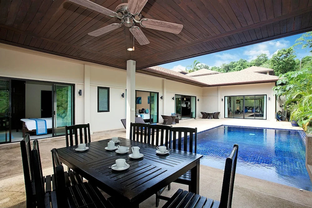 Villa Anyamanee 4 Bed Fully Staffed Property with In House Chef