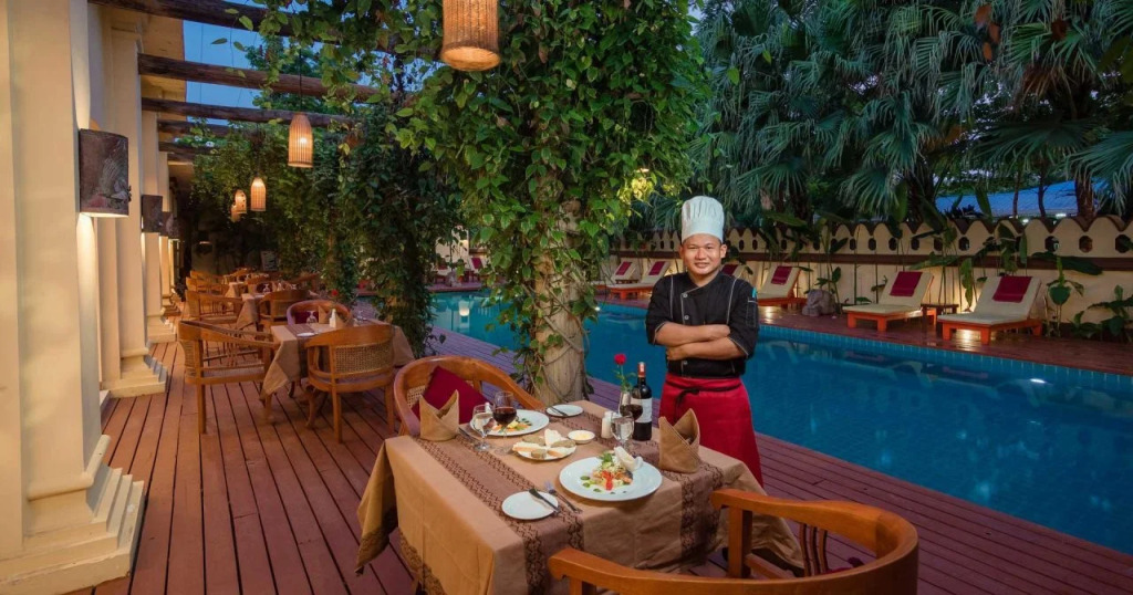 Areindmar Hotel