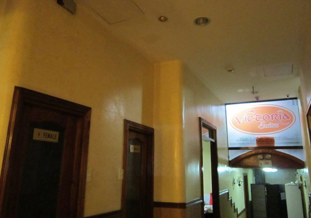 Victoria Suites