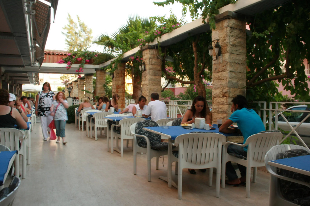 Myra Hotel