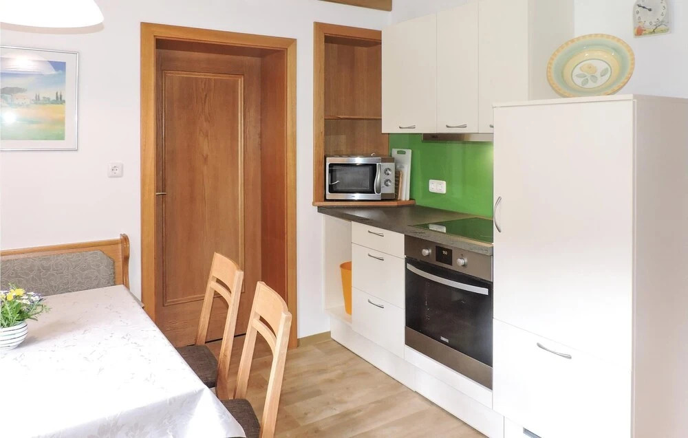 Awesome Apartment in Mühlbach With 2 Bedrooms and Internet