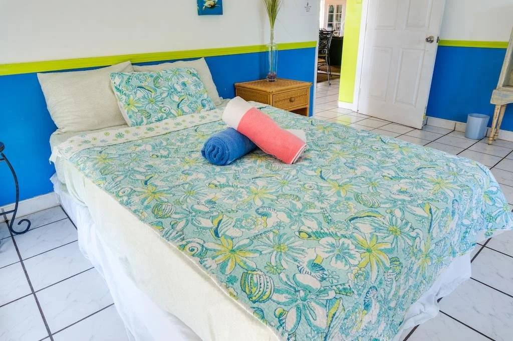 Lahaina Bungalow