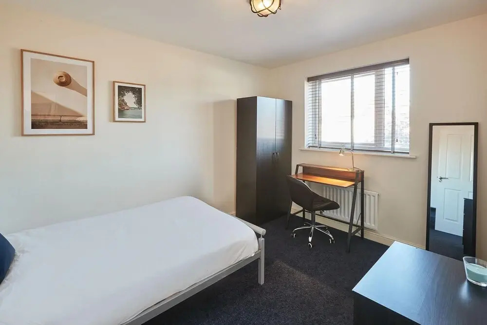 Host Stay Greenfinch Road