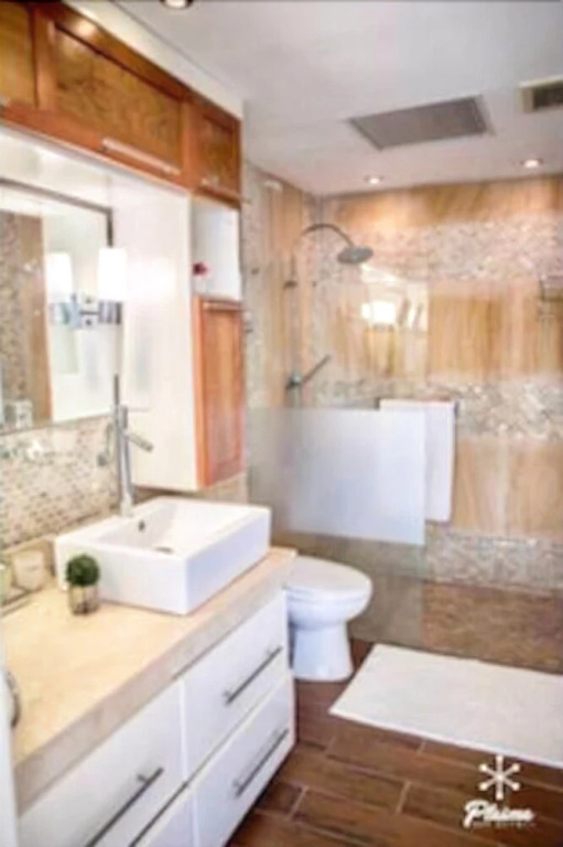2BR Torre Kensington Penthouse by ASVR