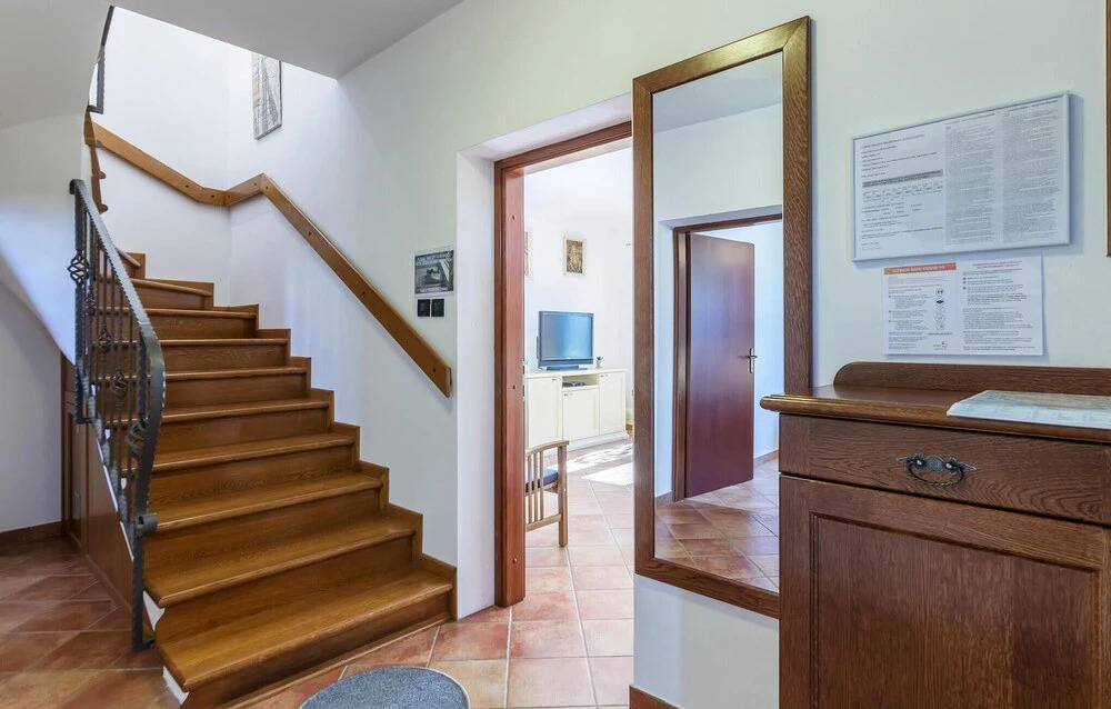 Stunning Home in Trget With Outdoor Swimming Pool, Wifi and 2 Bedrooms