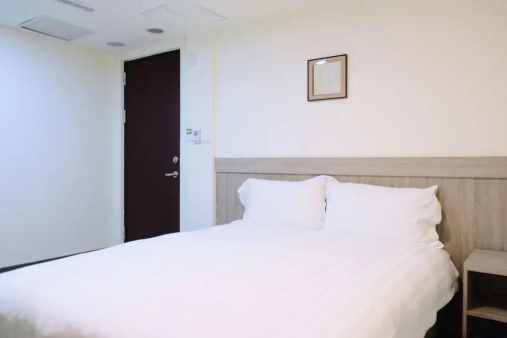 Yoai Mountain Roam Hotel