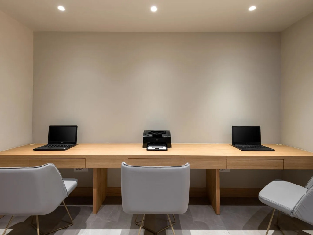 Ikones Seafront Luxury Suites - Adults Only