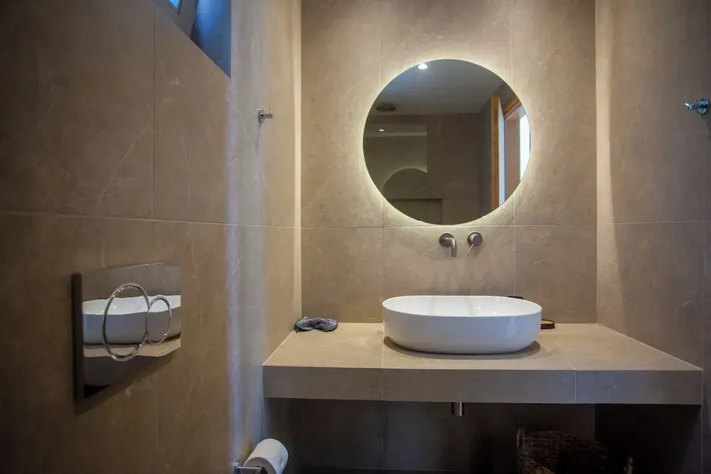 Only yours , Mykonos - Private pool & sea view suites near Scorpios
