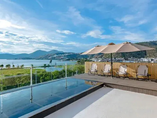 Yunlu Jingbo Sea View Resort Homestay