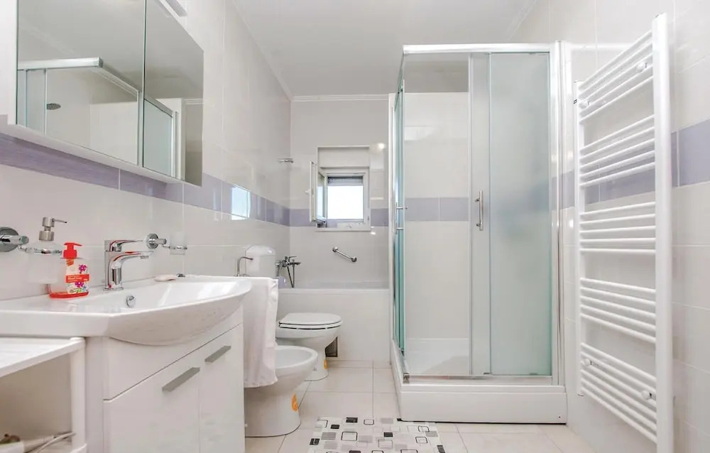 Stunning Home in Sibenik With Wifi and 4 Bedrooms